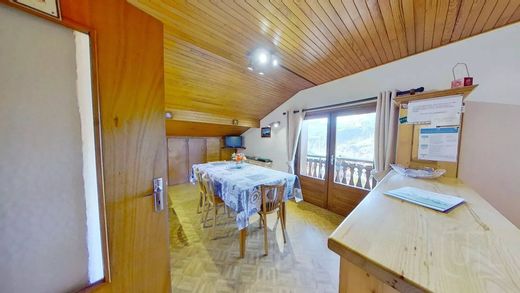 Luxury home in Crest-Voland, Savoy