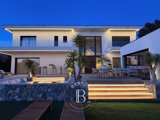 Вилла, Carry-le-Rouet, Bouches-du-Rhône