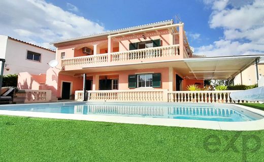 Luxury home in Mexilhoeira Grande, Portimão