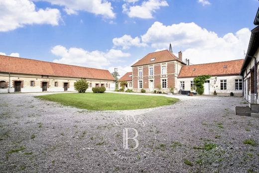 ﻣﻨﺰﻝ ﺭﻳﻔﻲ/ ﺑﻴﺖ ﻤﺰﺭﻋﺔ ﻓﻲ Villers-Châtel, Pas-de-Calais