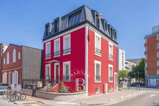 Luxury home in Saint-Ouen, Seine-Saint-Denis