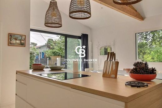 Casa de lujo en Andernos-les-Bains, Gironda