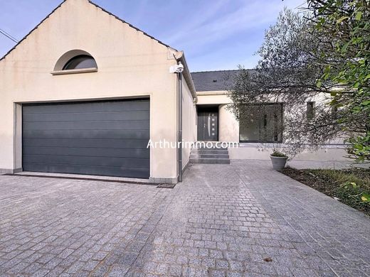 Luxe woning in Vigneux-sur-Seine, Essonne