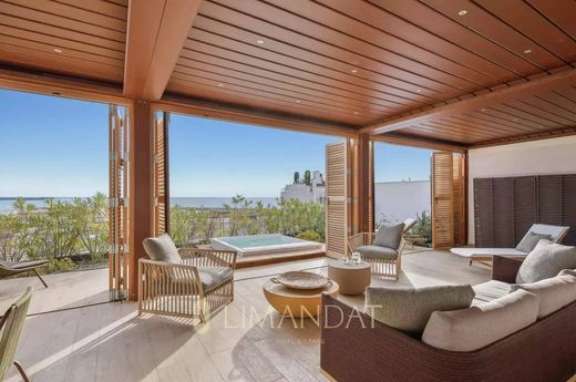 Apartment in Cannes, Alpes-Maritimes