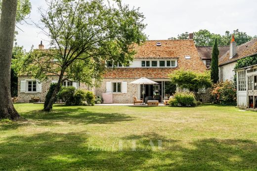 Luxury home in Orgerus, Yvelines