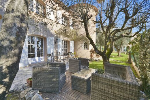 ‏בתים כפריים או חוות ב  Le Cannet, Alpes-Maritimes