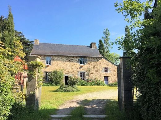 Bain-de-Bretagne, Ille-et-Vilaineのカントリー風またはファームハウス