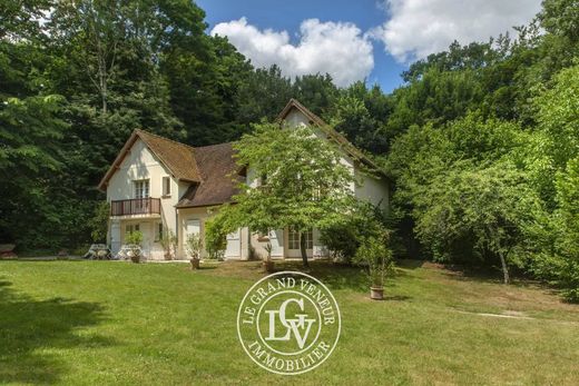 Maison de luxe à Bois-le-Roi, Seine-et-Marne