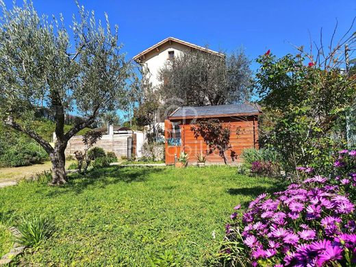 Luxury home in Cannes La Bocca, Alpes-Maritimes