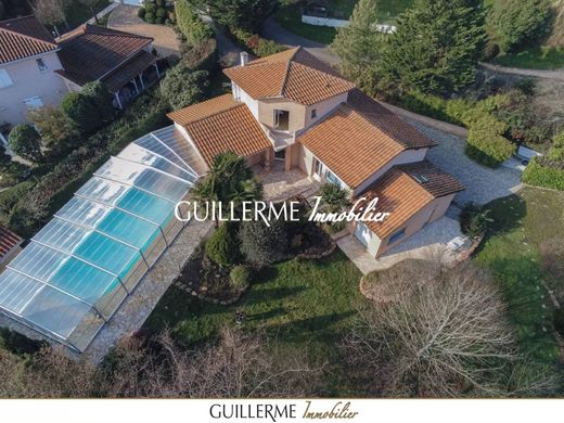 Luxe woning in Dardilly, Rhône