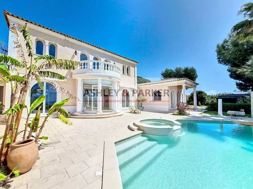 Villa en Cagnes-sur-Mer, Alpes Marítimos