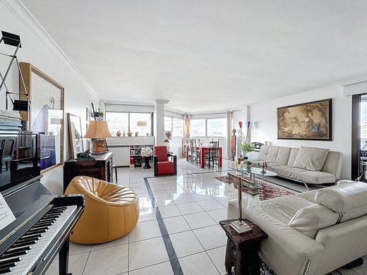 Apartment in Créteil, Val-de-Marne