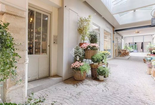 Apartment in Tour Eiffel, Invalides – Ecole Militaire, Saint-Thomas d’Aquin, Paris