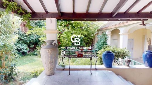 Maison de luxe à Fontenay-sous-Bois, Val-de-Marne