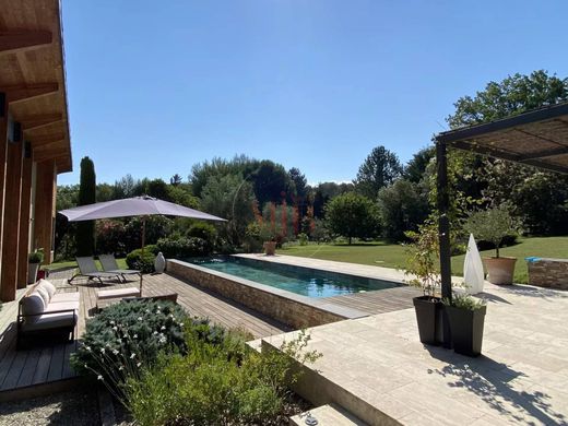 Villa in Aix-en-Provence, Bouches-du-Rhône