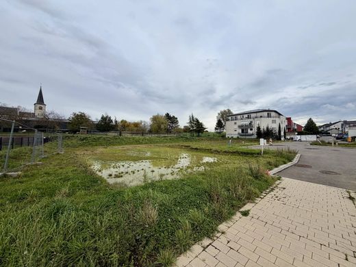 ‏קרקע ב  Weiler-la-Tour, Canton de Luxembourg