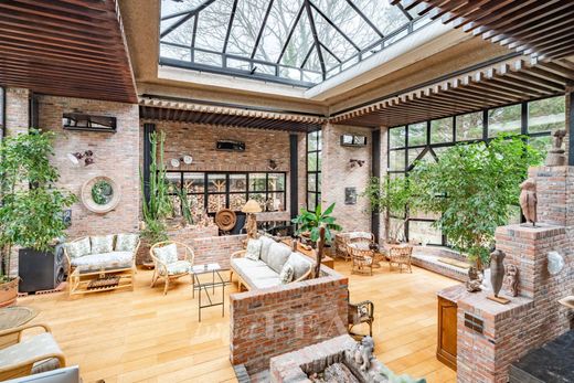 Luxury home in Croissy-sur-Seine, Yvelines