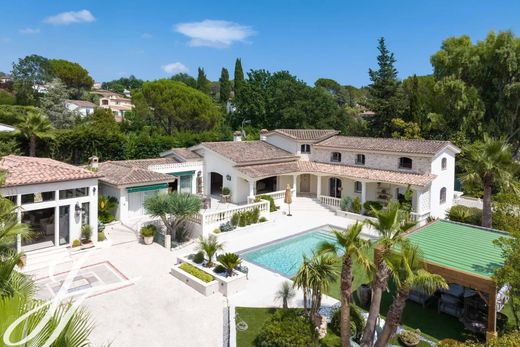 Casa de lujo en La Colle-sur-Loup, Alpes Marítimos