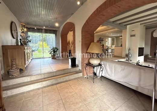 Luxury home in Garidech, Upper Garonne