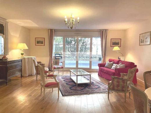 Apartment in Bordeaux, Gironde