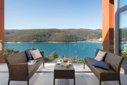 Penthouse in Rabac, Grad Labin