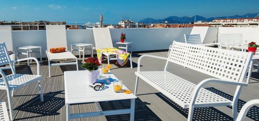 Otel Cannes, Alpes-Maritimes