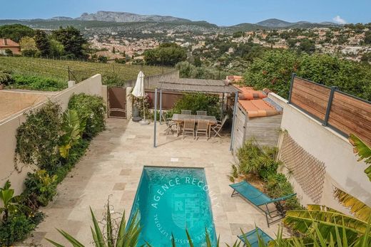 Luxury home in Cassis, Bouches-du-Rhône
