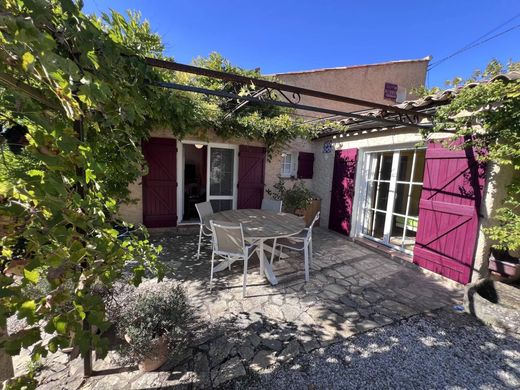 Luxury home in Cotignac, Var