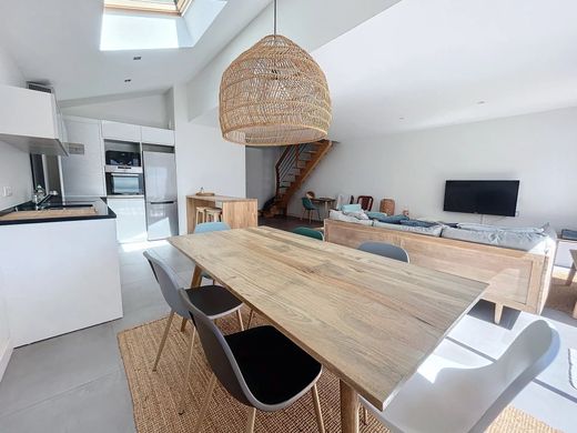 호화 저택 / Bidart, Pyrénées-Atlantiques