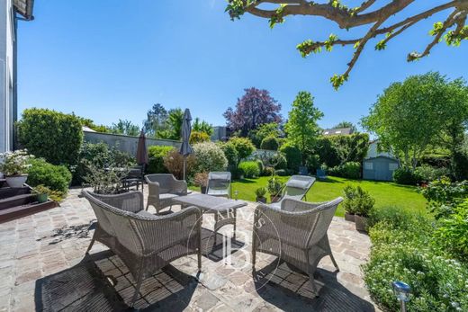 Luxury home in Le Chesnay, Yvelines