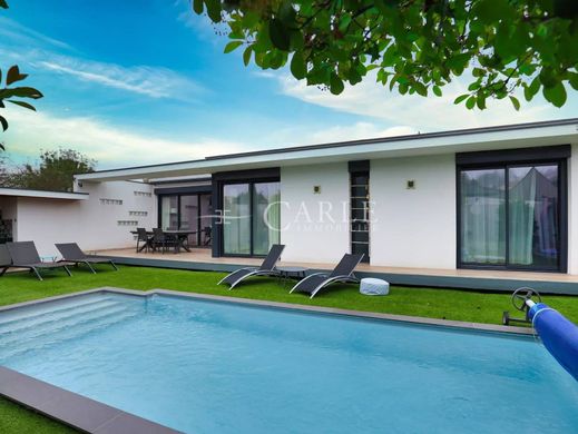 Villa a Meyzieu, Rhône