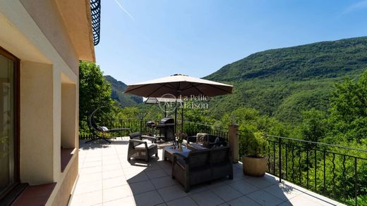 Luxe woning in Toudon, Alpes-Maritimes