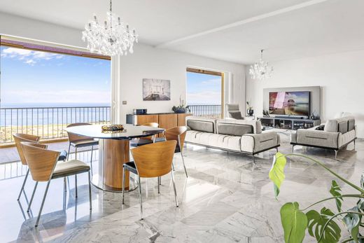 Appartement à Cagnes-sur-Mer, Alpes-Maritimes