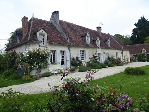 Demeure ou Maison de Campagne à Luçay-le-Mâle, Indre