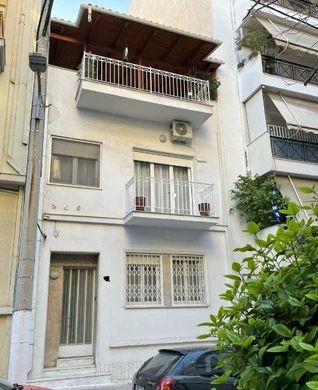 Piraeus, Nomós Attikísのアパートメント・コンプレックス