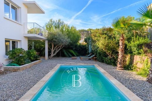 Villa in Sanary-sur-Mer, Var