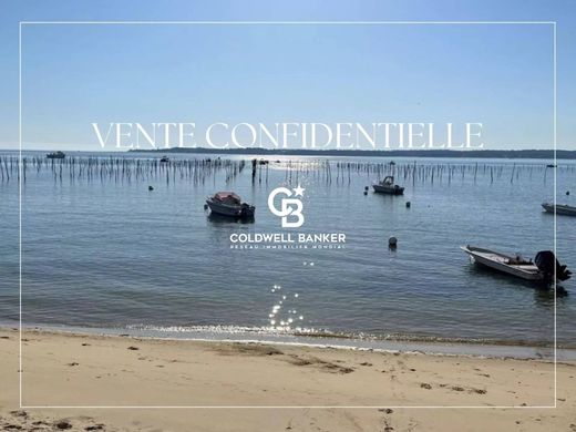 Villa in Arès, Gironde