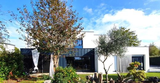 ‏בתי יוקרה ב  Surzur, Morbihan