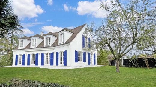 Luxus-Haus in Croissy-sur-Seine, Yvelines