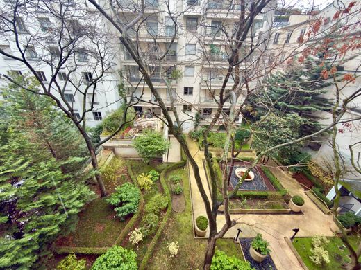 ‏דירה ב  Paris 16 Passy, Paris