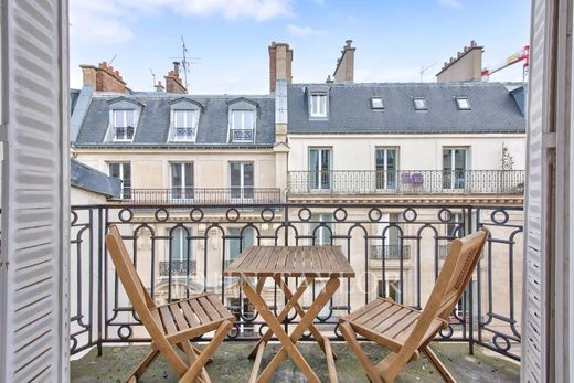 Apartment in Monceau, Courcelles, Ternes, Paris
