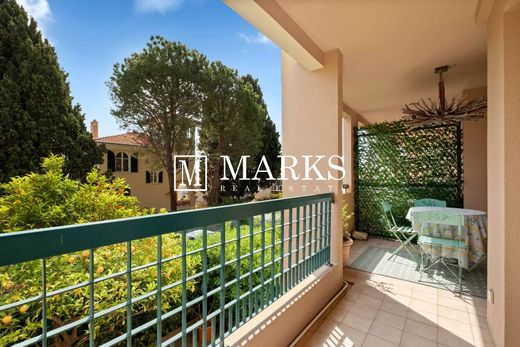 Apartment in Saint-Jean-Cap-Ferrat, Alpes-Maritimes