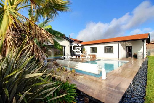 Luxe woning in Mios, Gironde
