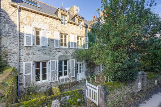 Luxe woning in Saint-Briac-sur-Mer, Ille-et-Vilaine