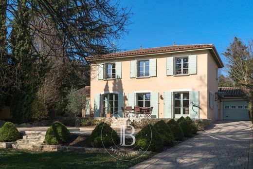 Rural or Farmhouse in Saint-Didier-au-Mont-d'Or, Rhône