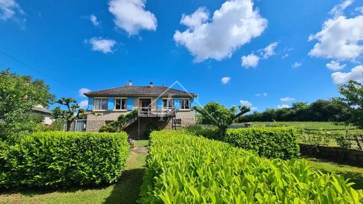 Luxe woning in Saint-Bonnet-Tronçais, Allier