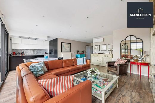 Apartment in La Varenne-Saint-Hilaire, Val-de-Marne