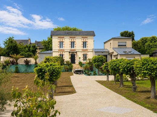 Luxury home in Souzay, Maine-et-Loire