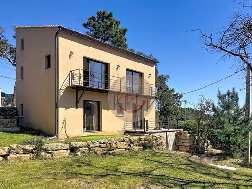 Villa à Les Adrets-de-l'Estérel, Var