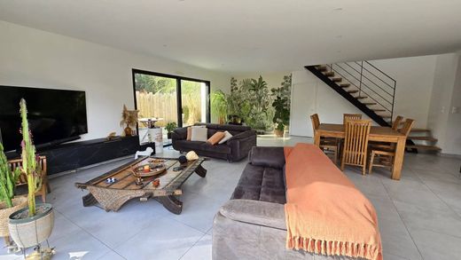 Casa di lusso a Saint-Brevin-les-Pins, Loira Atlantica